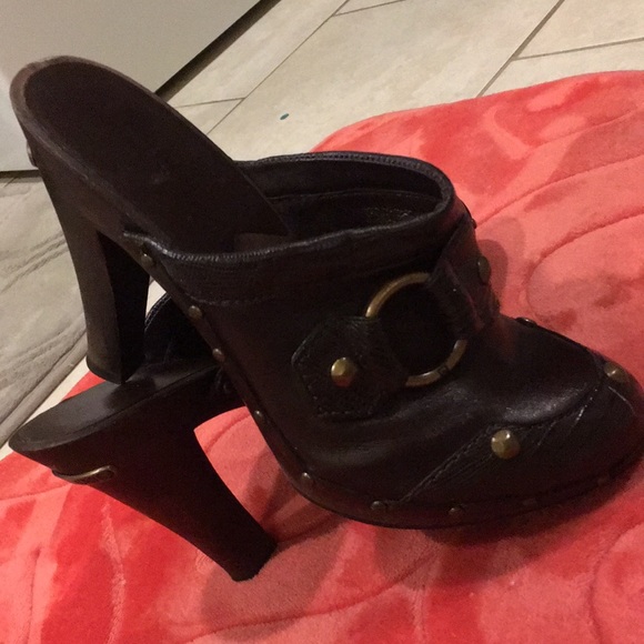 Woman shoes - Picture 4 of 5